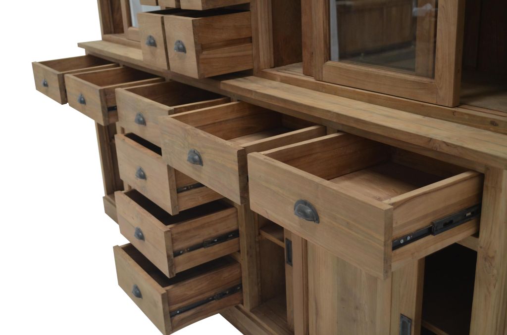 Teak Schrank "Großvaters Vermächtnis"